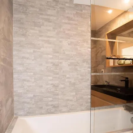 In | Moderne Et Cosy Au Coeur De St-jean 아파트 *