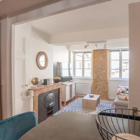 Moderne Et Cosy Au Coeur De Saint-jean Ail *